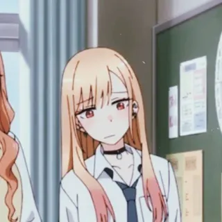 🥲 b960dc8c 动漫, 女孩, 金发, 校服, 耳环, 颈链 whatsapp sticker