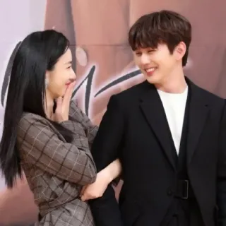 😅 bcd40fff cặp đôi, lãng mạn, tình yêu, mọi người, hạnh phúc, mỉm cười telegram sticker