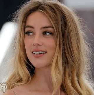 💋 9844af73 Amber Heard attrice, donna, celebrità, bionda, ritratto whatsapp sticker