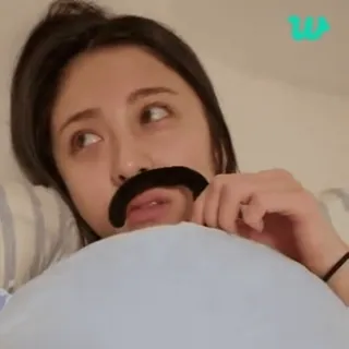 🤩 10422695 pessoa, bigode, mulher, rosto, selfie telegram sticker