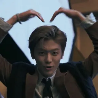 🔭 64012add 사람, 하트, 손, 웃음 telegram sticker