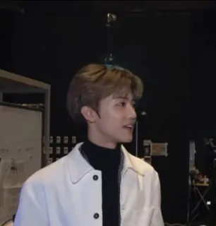 🔭 897724e8 telegram sticker