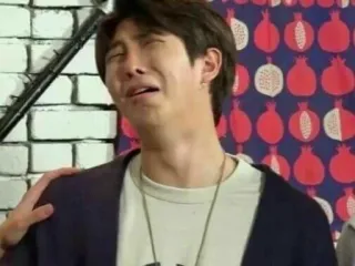 🧇 37a2db8a 泣く, 悲しい, 感情的, 人, ポートレート, 動揺 telegram sticker