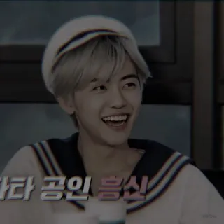 ◽️ 4273fb97 같다 공인 흥신 K-Pop, Promi, Person, Matrosenlook, Koreanisch, lächelnd telegram sticker