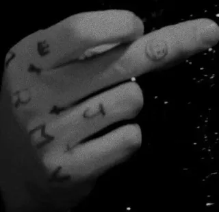 🥂 c2c84063 jari tengah, gestur ofensif, tangan, tato, kasar telegram sticker