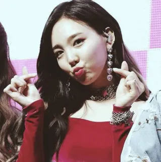 🕸 d301f25d Nayeon Nayeon, TWICE, K-Pop, Ídolo, Cantante, Coreano whatsapp sticker