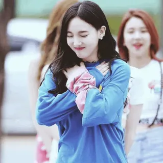 🗝 df22fe2a mujer, persona, lindo, kpop, asiático whatsapp sticker