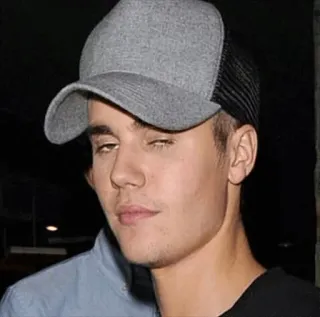 😒 3cef93cd celebrità, uomo, cappello, ritratto telegram sticker