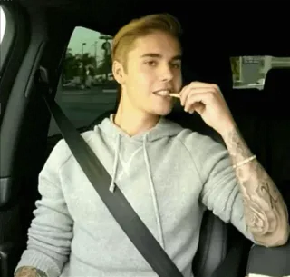 😐 3f88786d Justin Bieber celebrità, cantante, auto, mangiare, cibo, persone telegram sticker