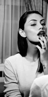 ✨ 4e80d355 kobieta, makijaż, uroda, portret, czarno-białe telegram sticker