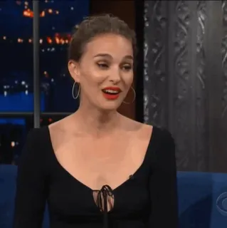 🍄 1b5a9182 Natalie Portman 女優, セレブ, 女性, ポートレート telegram sticker