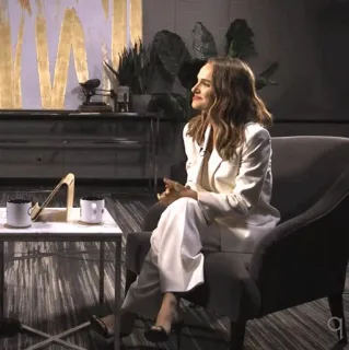 🍄 c843513b 女性, ポートレート, 女優, インタビュー, 有名人, 女性実業家 telegram sticker