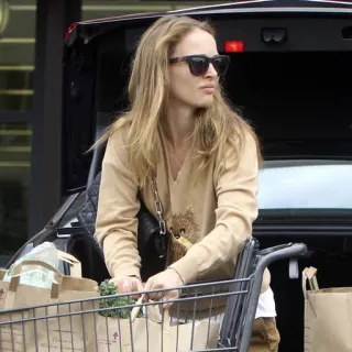 ❄️ f1270350 telegram sticker