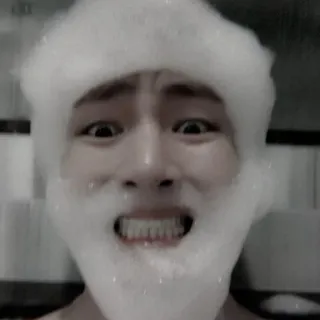 ❌ 7c615b99 personne, mousse, portrait, selfie, homme, bain, douche, propre telegram sticker