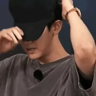 🏹 1c81dcdd Mann, Hut, Person, Porträt, Casual, Draußen telegram sticker