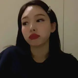 🍰 69c7c386 Nayeon kpop, twice, cantante, donna, faccia telegram sticker