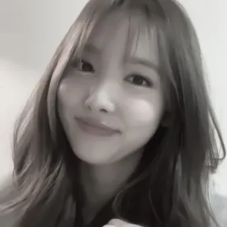 🐰 25bc6390 Person, Frau, Porträt, Gesicht, Haare, Lächeln whatsapp sticker