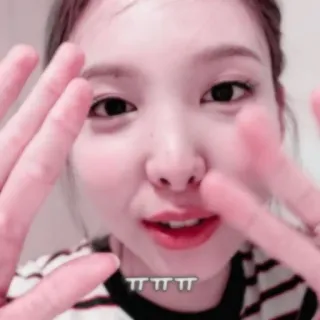 🐰 501bdd0a ㅠㅠㅠㅠ Emoji, Coreano, Carino, Faccia, Persona telegram sticker