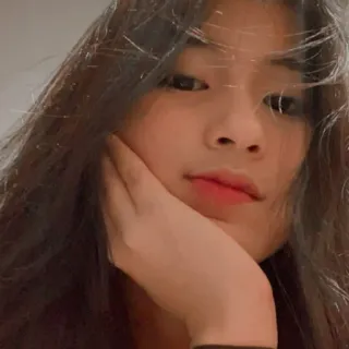 🌸 16f45b10 femme, portrait, personne, visage, fille, selfie telegram sticker