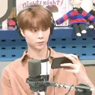 😰 b149ca64 telegram sticker