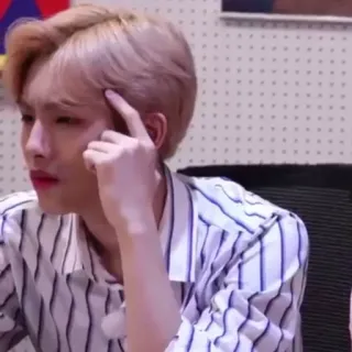 🤦‍♂️ e18acb06 ผู้ชาย, คิด, สีหน้า, ใคร่ครวญ telegram sticker