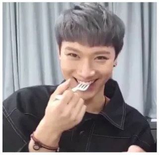 😏 74cd40cc whatsapp sticker