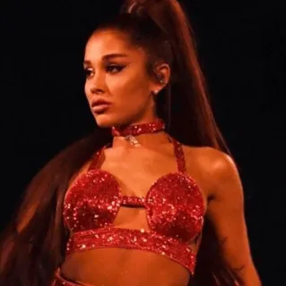 🏹 c23ff7ea Ariana Grande Ariana Grande, zangeres, popster, beroemdheid, artiest, rode outfit telegram sticker