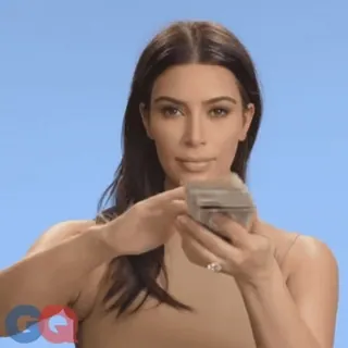 😣 01780012 Kim Kardashian beroemdheid, geld, kim kardashian, gq whatsapp sticker