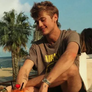 🌙 0998cdb6 NIRVANA personne, plage, t-shirt, nirvana, groupe telegram sticker