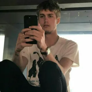 🌙 b97b0e22 telegram sticker