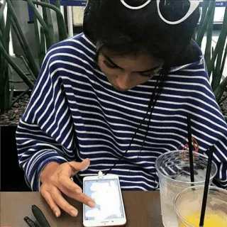 🌟 6aaf5e2a telegram sticker