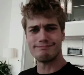 🍪 13ed85b9 Mann, Porträt, Gesicht, Person, blond, Kopfschuss telegram sticker