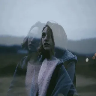 🍃 b1bb3a55 vrouw, portret, dubbele belichting, spookeffect, vrouwelijk, natuur, over elkaar, artistiek telegram sticker