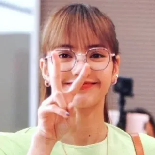 🖤 8d0925cc Friedenszeichen, Brille, Porträt, Frau, Person, Brille, Handgeste telegram sticker