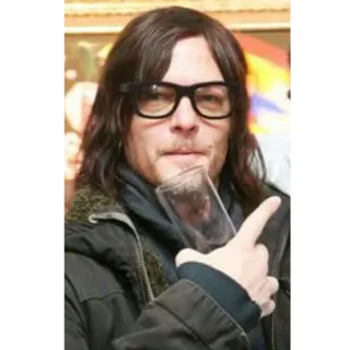 🤓 24573fca Norman Reedus actor, celebridad, señalando, vaso whatsapp sticker