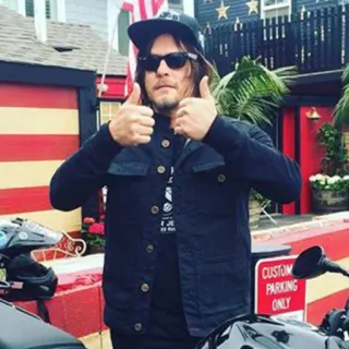 👍 e7f5d5a7 whatsapp sticker