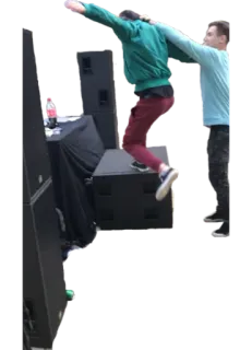 🐃 013e5c9f 人们, 跳跃, 帮助, 朋友, 户外, 活动 telegram sticker