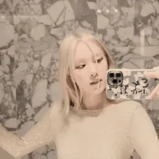 👩‍❤️‍💋‍👩 12762fa9 whatsapp sticker