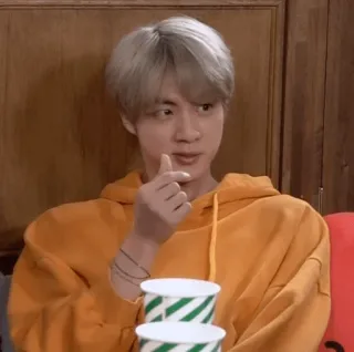 🧡 30243ce6 kpop, idool, man, aziatisch, zanger, oranje hoodie telegram sticker