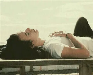 🥀 17155223 homme, allongé, été, détente, relaxant, rêvasser whatsapp sticker