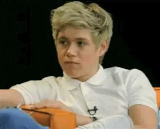 🥀 ab16b86a Niall Horan Niall Horan, One Direction, chanteur, célébrité, cheveux blonds, chemise blanche whatsapp sticker