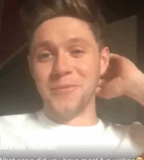 🎸 a3e1712f Sunniva tweeted:
What song did you have most fun writing? Tweet, Câu hỏi, Viết, Fan telegram sticker