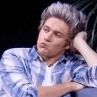 🍃 66c06d6d bosan, menunggu, pria, kasual, berpikir, potret whatsapp sticker