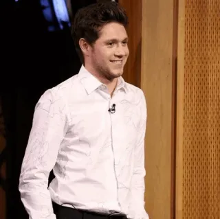✨ c3042f9f Niall Horan niall horan, one direction, cantante, hombre, celebridad whatsapp sticker