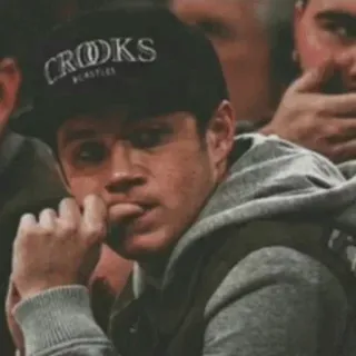 🌿 c4a34a93 CROOKS homme, casquette, escrocs, personnes, adulte, portrait telegram sticker