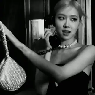 👒 ba76b767 ผู้หญิง, โทรศัพท์, ภาพเหมือน, ขาวดำ, คน whatsapp sticker