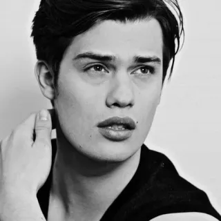 📎 0e066c0e мужчина, портрет, черно-белый, красивый, мужской, человек whatsapp sticker