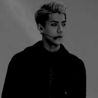 🌛 6e7f11ba Oh Se-hun kpop, exo, sehun, zanger, beroemdheid, man whatsapp sticker