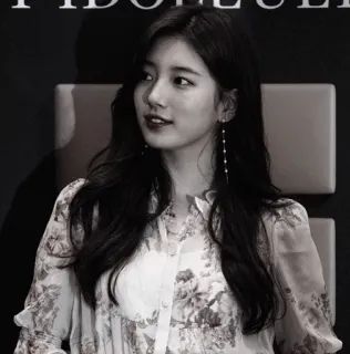 🌫 386da26b Bae Suzy kobieta, aktorka, koreańska, piosenkarka, celebrytka telegram sticker