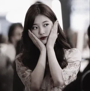 🌫 a5b0fbb8 kobieta, portret, piękno, osoba, czarno-białe, twarz telegram sticker